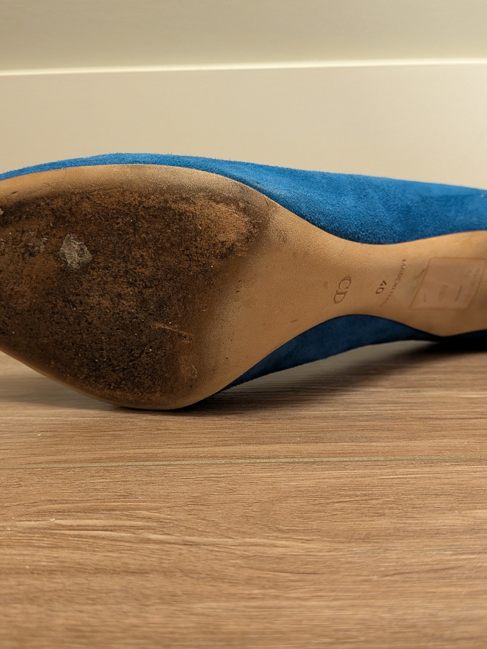 Dior Blue Suede Pointed-Toe Pumps - Picture 6 of 7